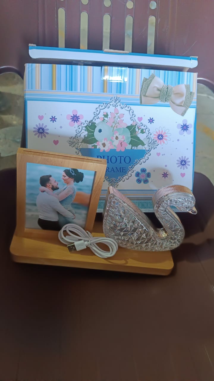 Duck Shape Cystal Led Lamp & Photo Frame Night Lamp | Wedding Gift | love couple Duck Shape Cystal Led Lamp & Photo Frame Night Lamp | Wedding Gift | love couple